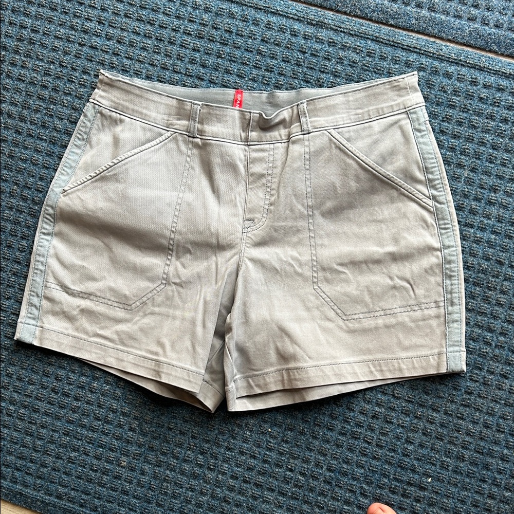 SPANX Stretch Twill Pull on Shorts